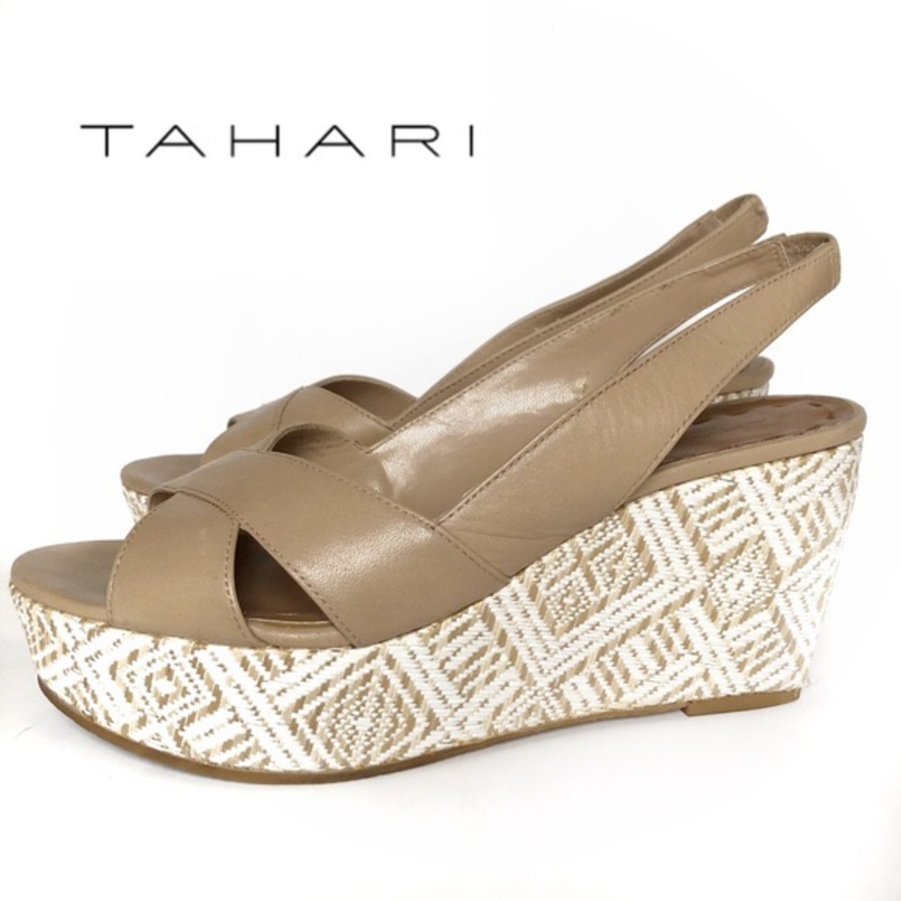 Tahari leather Nude woven leather wedges size 71/2